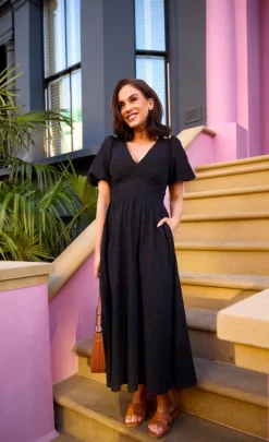 Little Mistress Dresses | Race Day Edit<Broderie Midi Dress by Vicky Pattison