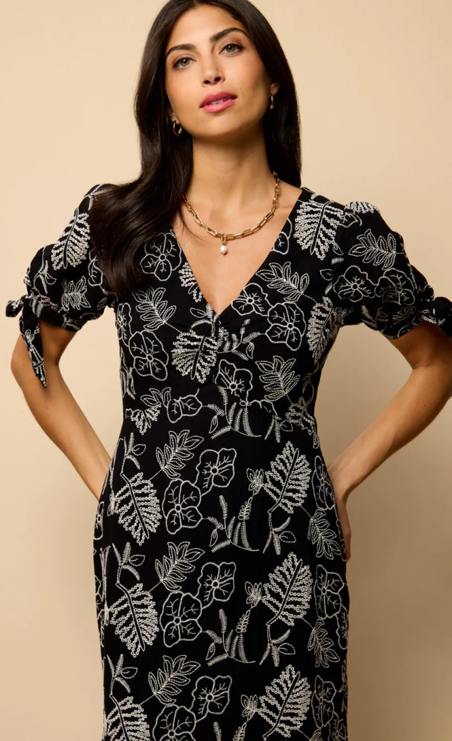 Little Mistress Dresses | Race Day Edit<Embroidered Midaxi Dress