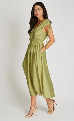 Little Mistress Dresses | Race Day Edit<Lime Rosette Midaxi Dress