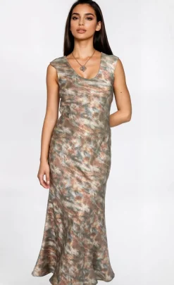 Little Mistress Dresses | Race Day Edit<Sage Blur Print Maxi Dress