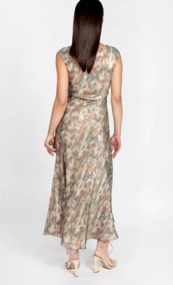 Little Mistress Dresses | Race Day Edit<Sage Blur Print Maxi Dress